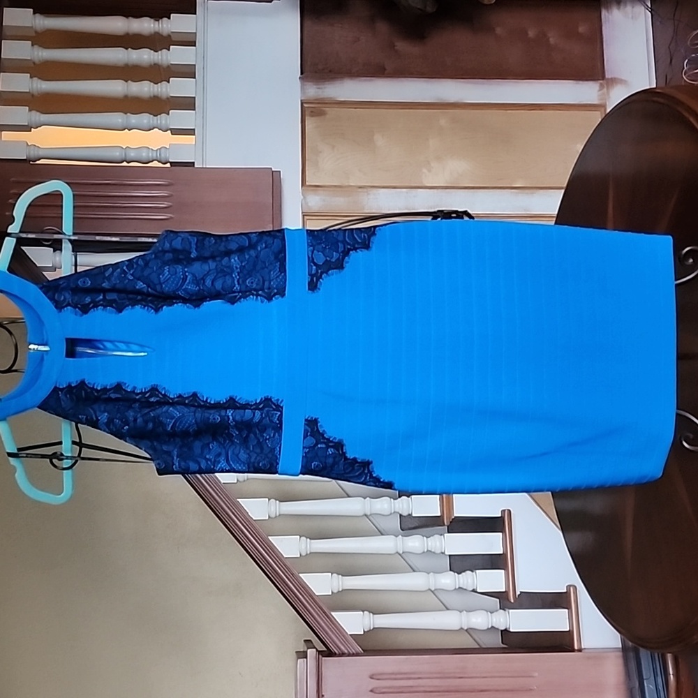 Guess Mini Dress 👗 size 4 Blue color-black lace
